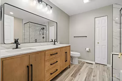 126 Bay Drive #126, Itasca, IL 60143 - Photo 10