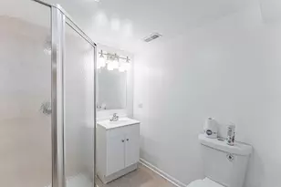 7526 S Honore St, Chicago, IL 60620 - Photo 16