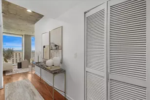 611 S Wells St, Chicago, IL 60607 - Photo 8