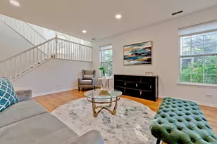 121 Commons Ct, Wheeling, IL 60090 - Photo 24