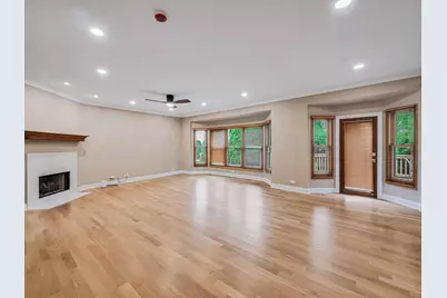 640 Downey Street, Hoffman Estates, IL 60169 - Photo 12