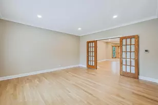 640 Downey St, Hoffman Estates, IL 60169 - Photo 6