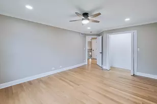 640 Downey St, Hoffman Estates, IL 60169 - Photo 42