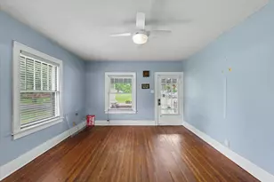 33 Delaware Ave, Danville, IL 61832 - Photo 6