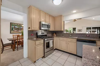 134 N 8th Avenue, Des Plaines, IL 60016 - Photo 12