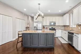4152 N Elston Ave, Chicago, IL 60618 - Photo 8