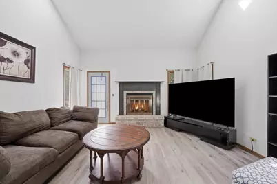304 Grande Drive #B, Minooka, IL 60447 - Photo 4