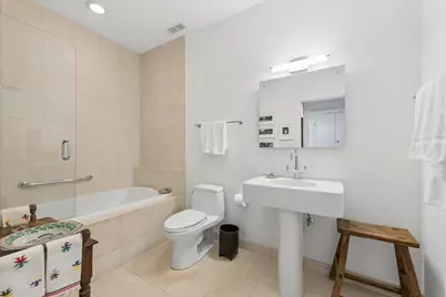 1800 Ridge Avenue #201, Evanston, IL 60201 - Photo 22