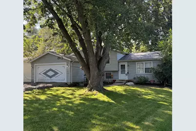 2505 Magnolia Lane, Lindenhurst, IL 60046 - Photo 1