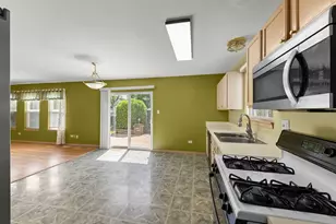 4300 Carrington Ln, Plainfield, IL 60586 - Photo 8