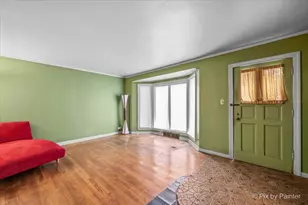 10742 S Longwood Dr, Chicago, IL 60643 - Photo 6