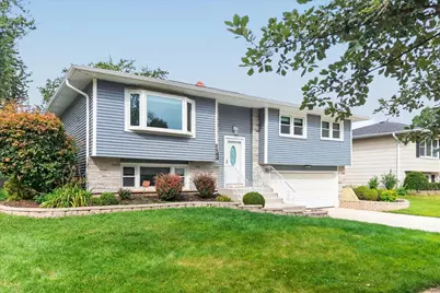 7290 Jasmine Drive, Hanover Park, IL 60133 - Photo 2