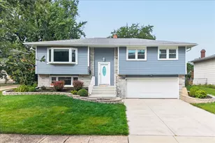 7290 Jasmine Dr, Hanover Park, IL 60133 - Photo 1