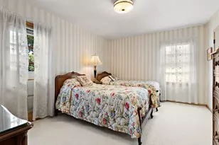 6733 N Navajo Ave, Lincolnwood, IL 60712 - Photo 14