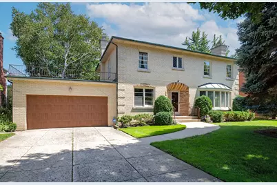 6733 N Navajo Avenue, Lincolnwood, IL 60712 - Photo 1