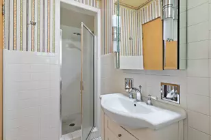 6733 N Navajo Ave, Lincolnwood, IL 60712 - Photo 20