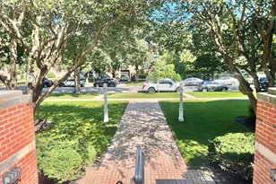 1406 Hinman Ave, Evanston, IL 60201 - Photo 2