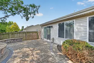 312 N Blue Jay St, Cortland, IL 60112 - Photo 2