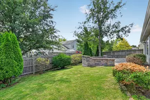 312 N Blue Jay St, Cortland, IL 60112 - Photo 4