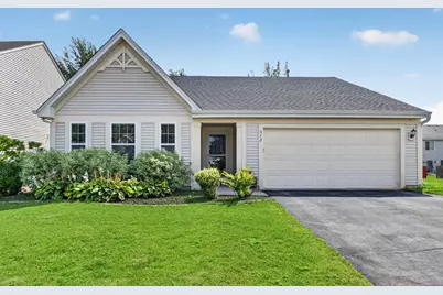 312 N Blue Jay Street, Cortland, IL 60112 - Photo 1