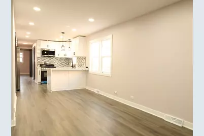 2115 W 68th Place, Chicago, IL 60636 - Photo 4