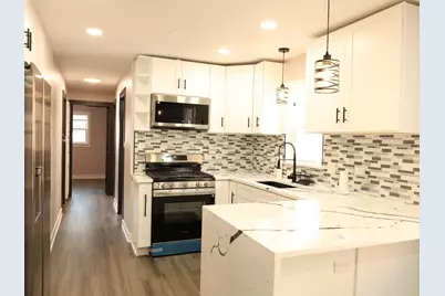 2115 W 68th Place, Chicago, IL 60636 - Photo 6