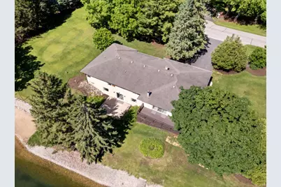 2720 N Bayview Lane, McHenry, IL 60051 - Photo 1