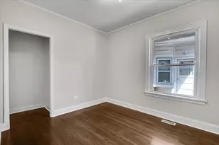 5729 S Campbell Ave, Chicago, IL 60629 - Photo 18