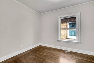 5729 S Campbell Avenue, Chicago, IL 60629 - Photo 10