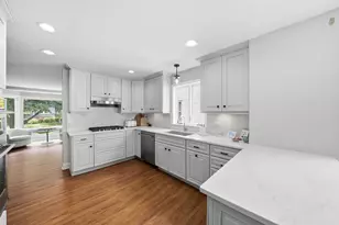 439 North Ave, Barrington, IL 60010 - Photo 6
