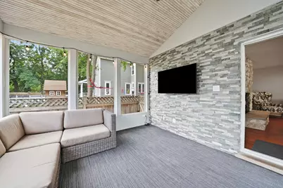 439 North Avenue, Barrington, IL 60010 - Photo 12