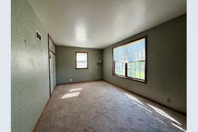 1150 E State Street, Sycamore, IL 60178 - Photo 12