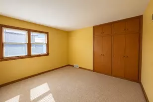 1150 E State St, Sycamore, IL 60178 - Photo 14