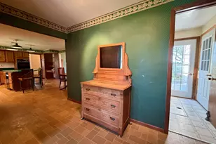 1150 E State St, Sycamore, IL 60178 - Photo 2