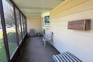 1150 E State St, Sycamore, IL 60178 - Photo 16