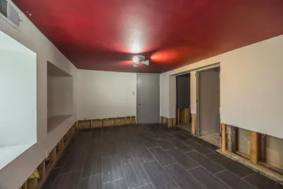 3008 N Clybourn Avenue, Chicago, IL 60618 - Photo 16