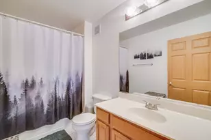 1901 W Crestview Circle, Romeoville, IL 60446 - Photo 18