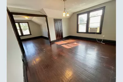 603 Mill Street #B, Elgin, IL 60123 - Photo 2