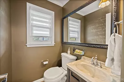 83 N Park Boulevard, Glen Ellyn, IL 60137 - Photo 24