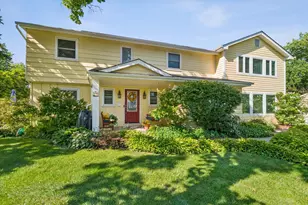 83 N Park Blvd, Glen Ellyn, IL 60137 - Photo 30