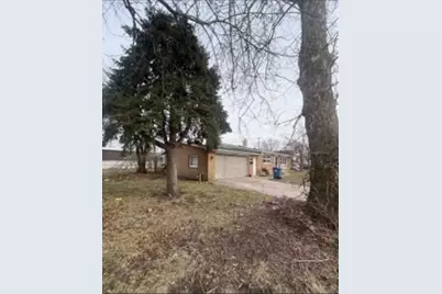 775 Greenbay Avenue, Calumet City, IL 60409 - Photo 4