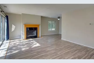 5946 Greenview Road, Lisle, IL 60532 - Photo 2