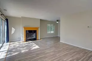 5946 Greenview Rd, Lisle, IL 60532 - Photo 2