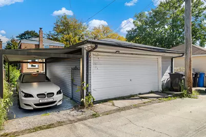 8826 S Jeffery Boulevard, Chicago, IL 60617 - Photo 36