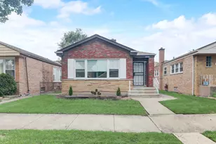 10736 S King Dr, Chicago, IL 60628 - Photo 1