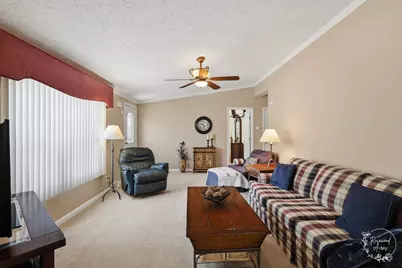 854 Aspen Drive, Manteno, IL 60950 - Photo 10