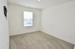 6816 Cobble Spgs Ln, Wonder Lake, IL 60097 - Photo 18