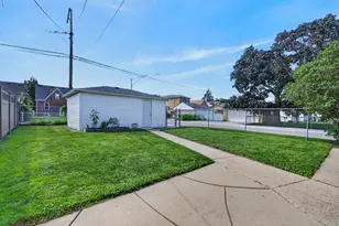 [Address not provided], Chicago, IL 60630 - Photo 26