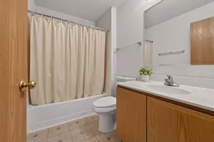 2835 Cattail Ct, Wauconda, IL 60084 - Photo 20