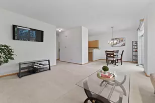 2835 Cattail Ct, Wauconda, IL 60084 - Photo 4